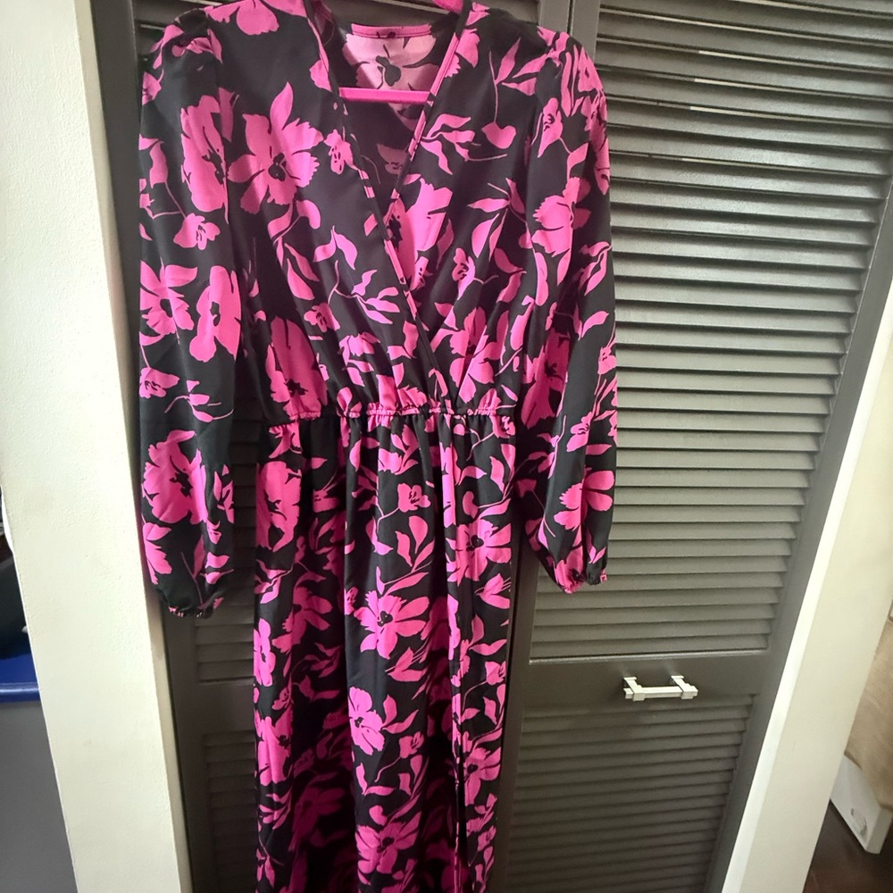 SHEIN Black and Pink Floral Maxi Dress